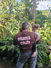 Load image into Gallery viewer, Mums club tee
